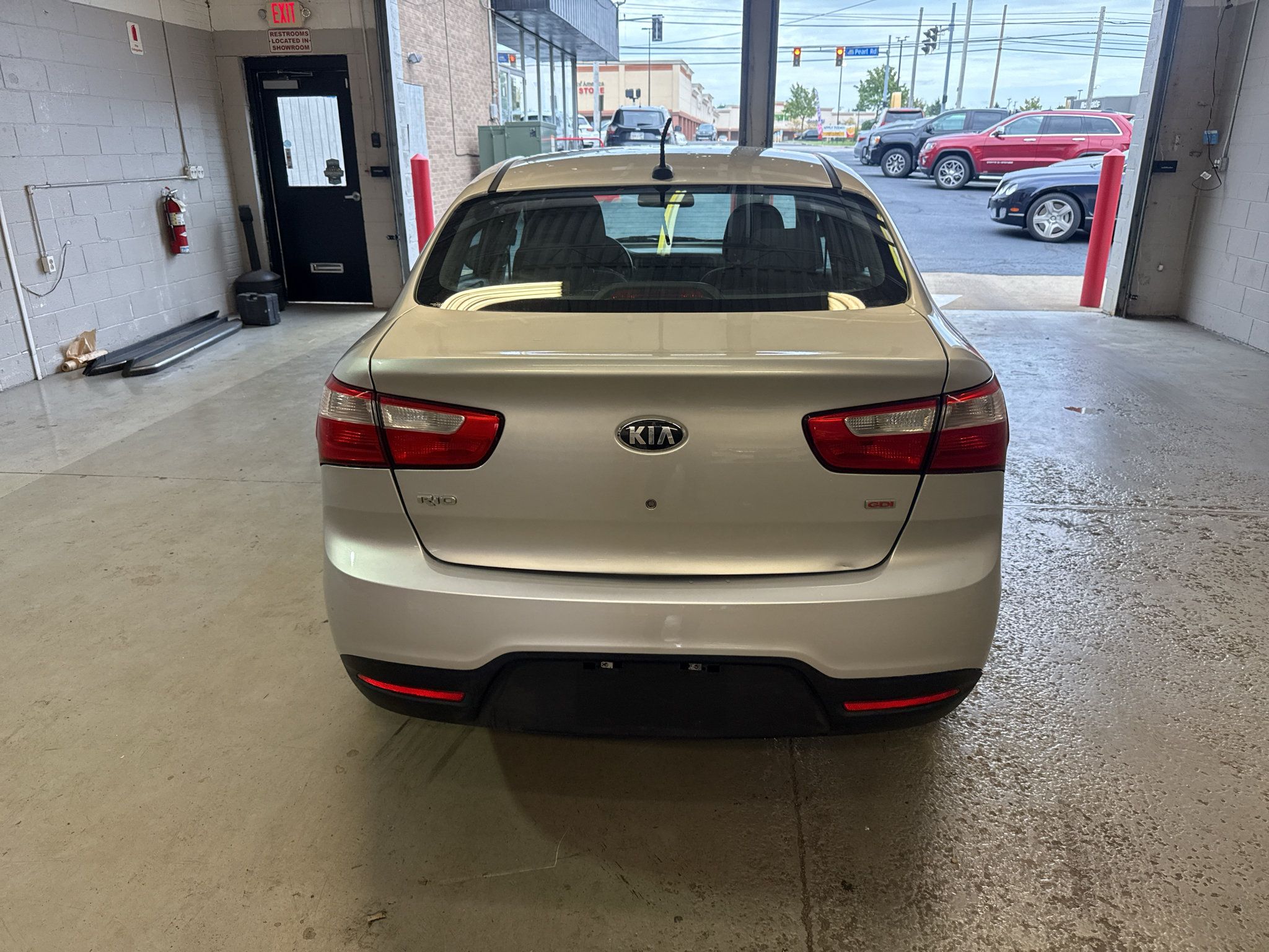 Used 2013 Kia Rio LX w/ PWR Pkg FWD image 7