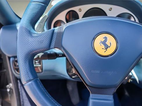 Used 2005 Ferrari 360 Spider image 22