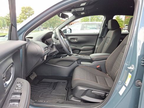 Certified 2026 Honda HR-V Sport image 13