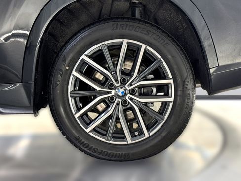 Used 2026 BMW X1 xDrive28i w/ Technology Package AWD/4WD image 12