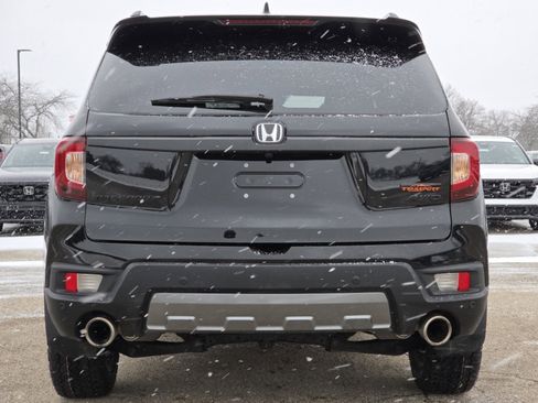 Certified 2023 Honda Passport TrailSport image 19