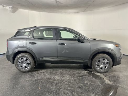 New 2026 Nissan Kicks S FWD image 9
