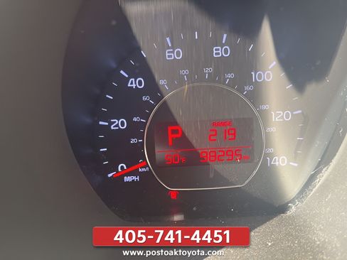 Used 2015 Kia Soul + FWD image 9