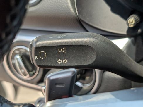 Used 2018 Porsche 718 Boxster RWD image 18