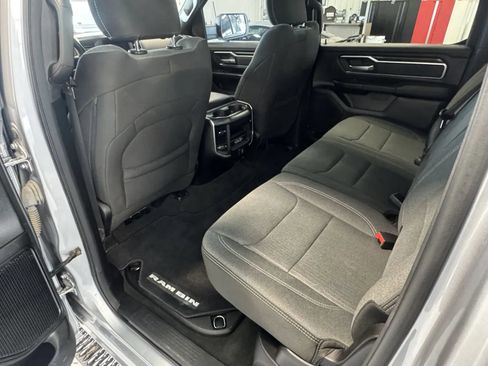 Used 2022 RAM 1500 Big Horn AWD/4WD image 12