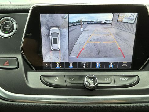 Used 2019 Chevrolet Blazer Premier w/ Sun and Wheels Package FWD image 25
