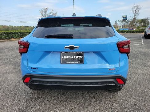 Used 2024 Chevrolet Trax RS FWD image 6