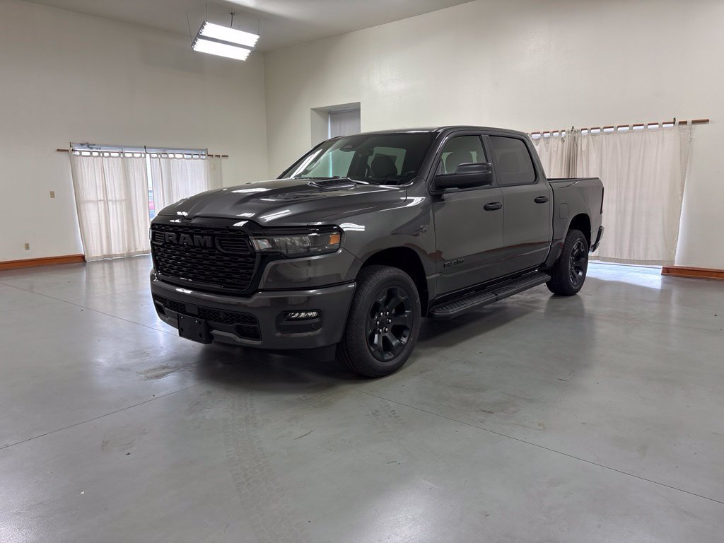 New 2027 RAM 1500 Express AWD/4WD image 4