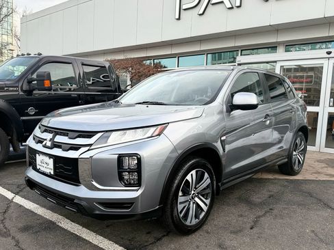 Used 2022 Mitsubishi Outlander Sport ES image 3