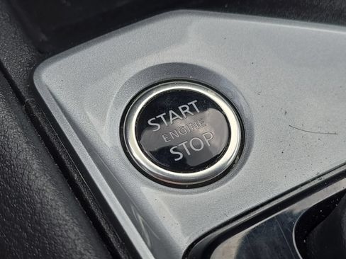 Used 2025 Nissan Altima 2.5 SV AWD/4WD image 5