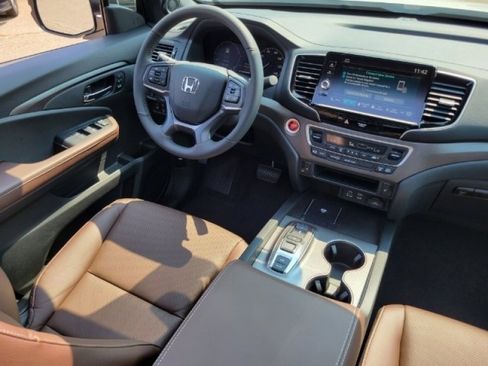 Certified 2024 Honda Ridgeline RTL+ image 34