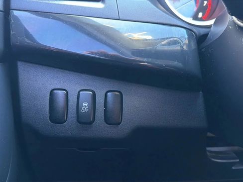 Used 2016 Mitsubishi Lancer ES FWD image 15