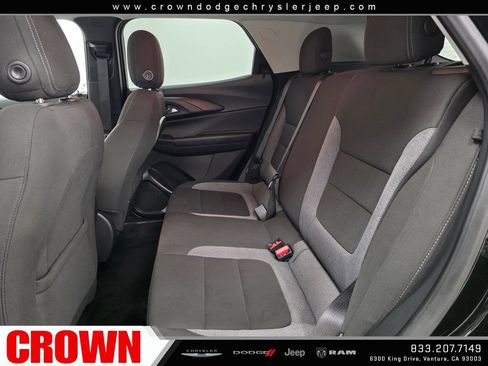 Used 2025 Chevrolet TrailBlazer LT FWD image 18