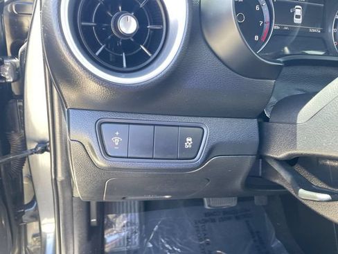 Used 2024 Kia Forte LX FWD image 33