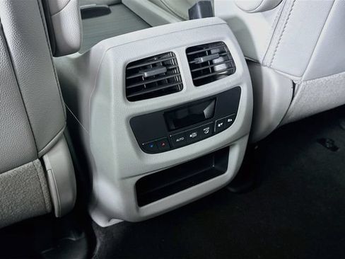 Used 2018 Honda Pilot EX-L image 26