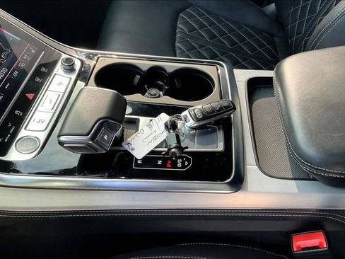 Certified 2024 Audi Q7 3.0T Prestige w/ Prestige Package image 11