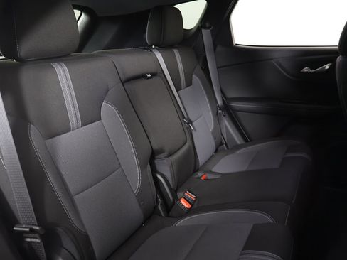 Used 2024 Chevrolet Blazer LT w/ Convenience Package FWD image 33
