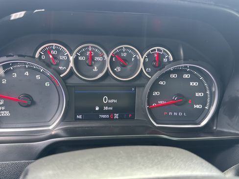 Used 2020 Chevrolet Silverado 1500 LT Trail Boss AWD/4WD image 14