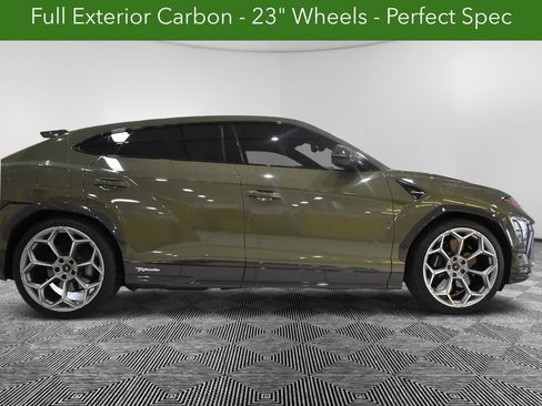 Used 2023 Lamborghini Urus Performante image 6