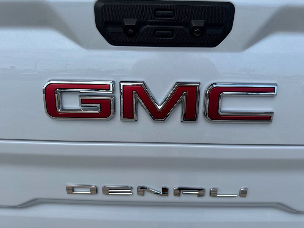 Used 2026 GMC Sierra 1500 Denali w/ Technology Package RWD image 34