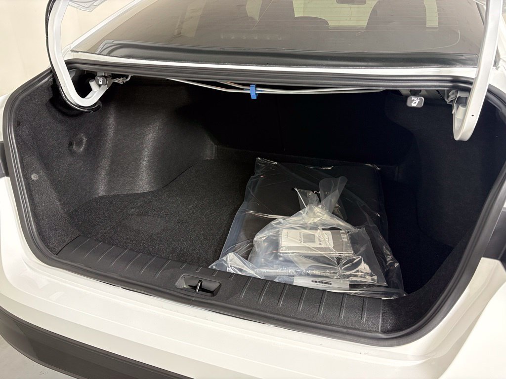 Certified 2026 Nissan Sentra SV w/ Floor Mat Package FWD image 18