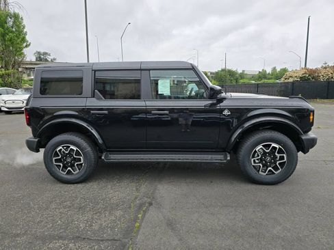 New 2026 Ford Bronco Outer Banks AWD/4WD image 6