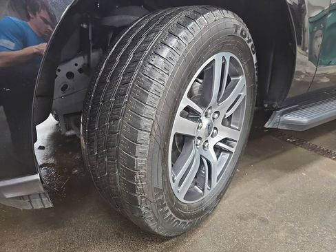 Used 2024 Ford Expedition Max Limited AWD/4WD image 33