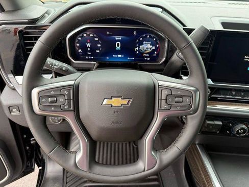 New 2026 Chevrolet Silverado 3500 LT w/ Convenience Package AWD/4WD image 7
