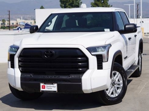 Certified 2025 Toyota Tundra SR5 w/ SR5 Convenience Package image 4