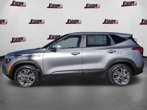 Certified 2024 Kia Seltos LX image 8