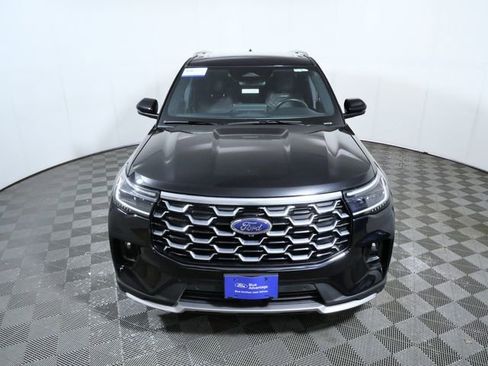 Certified 2025 Ford Explorer Platinum w/ LUX Leather Package AWD/4WD image 3