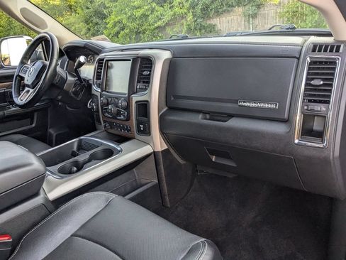 Used 2017 RAM 2500 Laramie AWD/4WD image 30