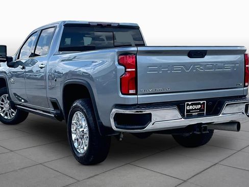 Used 2024 Chevrolet Silverado 2500 LTZ w/ LTZ Texas Edition AWD/4WD image 12