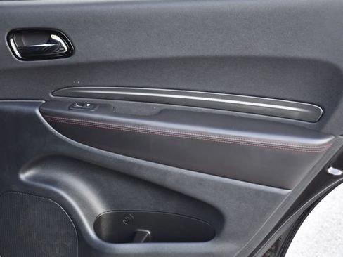 Used 2024 Dodge Durango GT RWD image 29