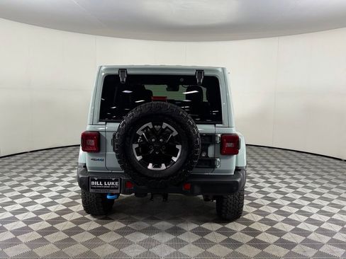 Used 2024 Jeep Wrangler Unlimited Rubicon 4xe AWD/4WD image 9