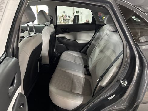 Used 2023 Hyundai Kona SEL w/ Cargo Package AWD/4WD image 26
