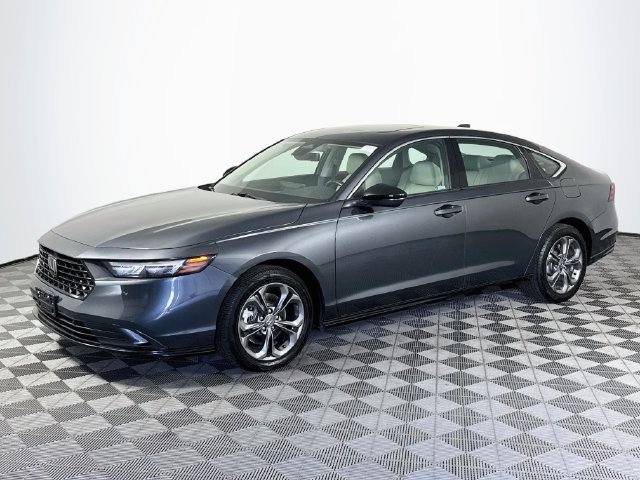 Used 2023 Honda Accord EX-L image 4