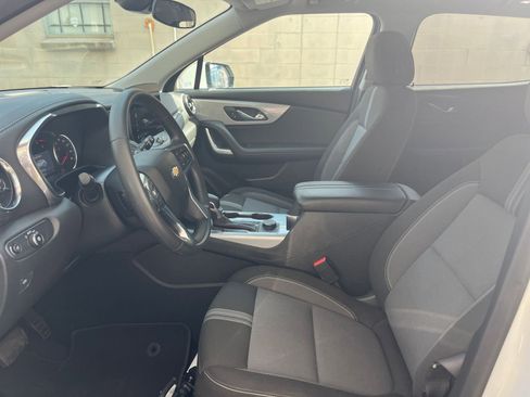 Used 2025 Chevrolet Blazer LT image 28