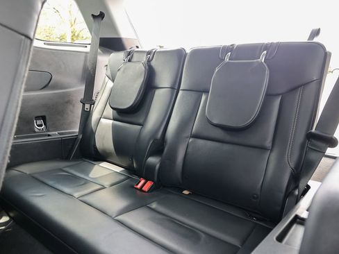 Certified 2023 Ford Explorer XLT w/ Equipment Group 202A image 39