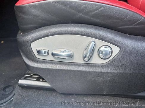 Used 2020 Porsche Macan S AWD/4WD image 13