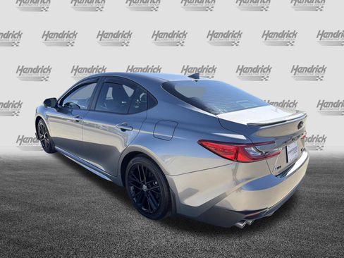 Used 2025 Toyota Camry SE w/ Multimedia Upgrade Package image 8