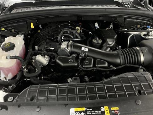 Used 2024 Jeep Grand Cherokee L Summit image 43