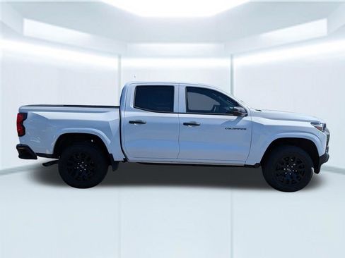New 2026 Chevrolet Colorado W/T w/ WT Custom Package RWD image 7