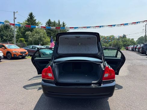 Used 2004 Volvo S80 2.5T AWD/4WD image 17