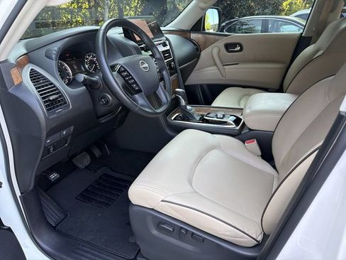 Used 2022 Nissan Armada SL w/ Captain's Chairs Package AWD/4WD image 11