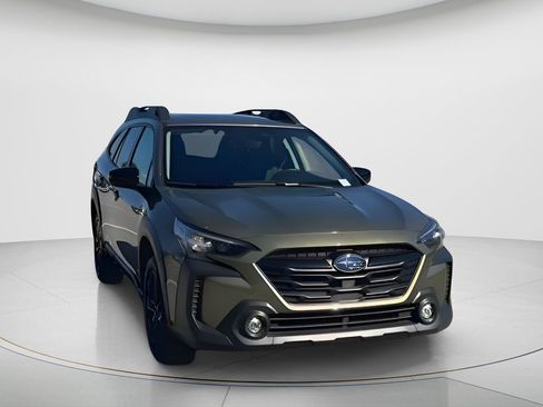 Used 2025 Subaru Outback Onyx Edition AWD/4WD image 11