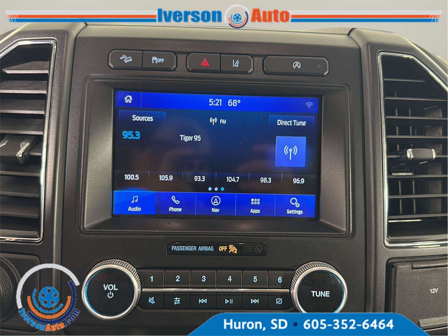 Used 2021 Ford Expedition Max Limited AWD/4WD image 19