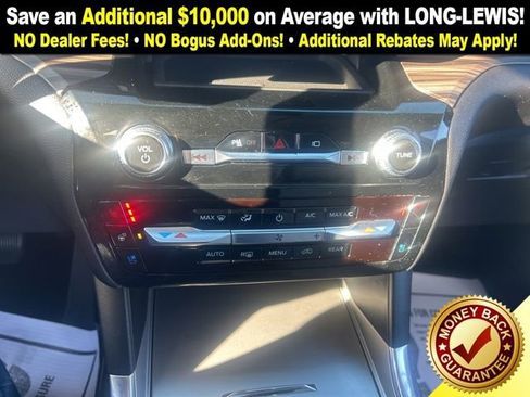 Used 2022 Ford Explorer Limited w/ Equipment Group 301A image 23