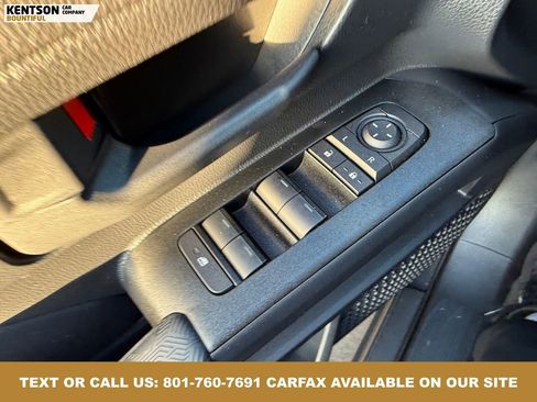 Used 2025 Toyota 4Runner SR5 image 23