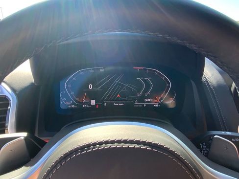 Used 2025 BMW 840i w/ M Sport Professional Package image 16